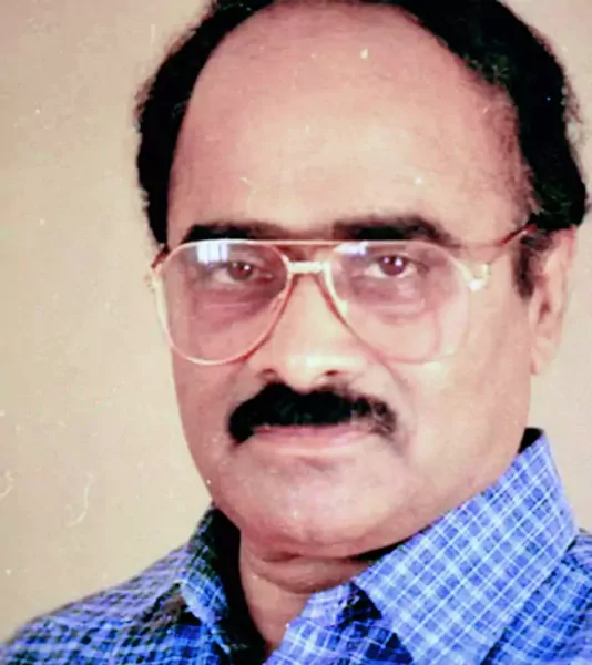 Vijaya Baapineedu